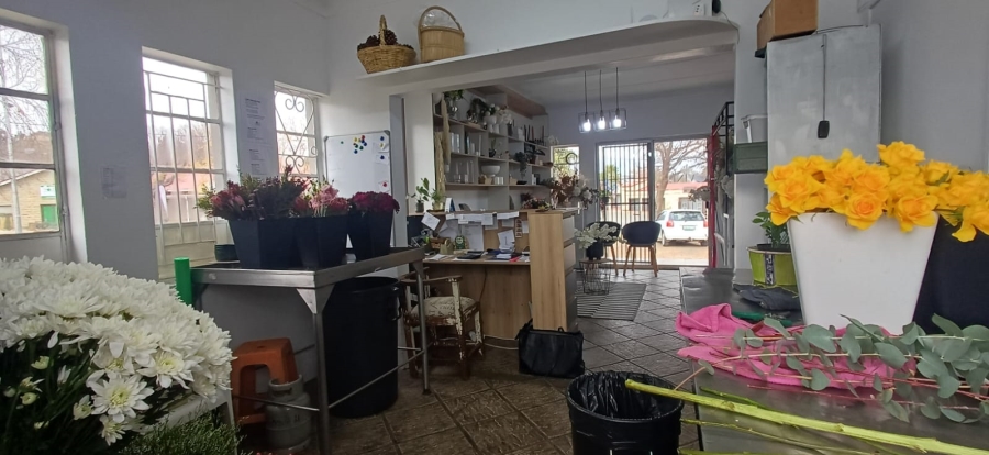 To Let Commercial Property for Rent in Hospitaalheuwel Free State
